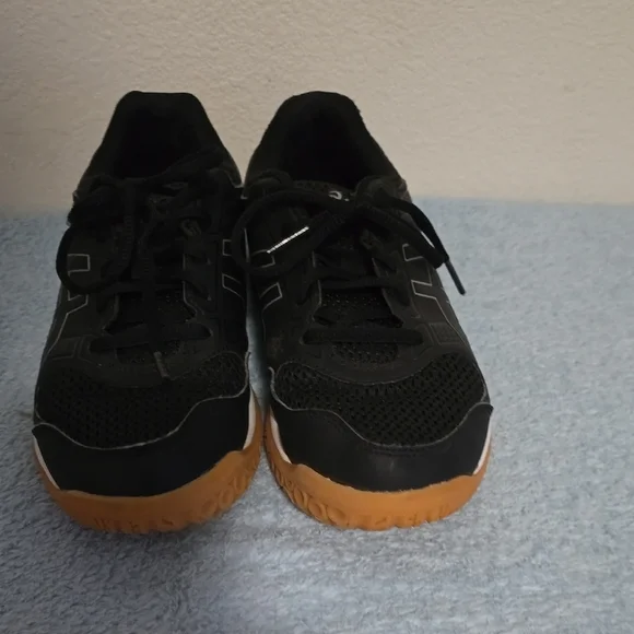 Asics Black and Tan Athletic Shoes with Gum Sole - Picture 14 of 15